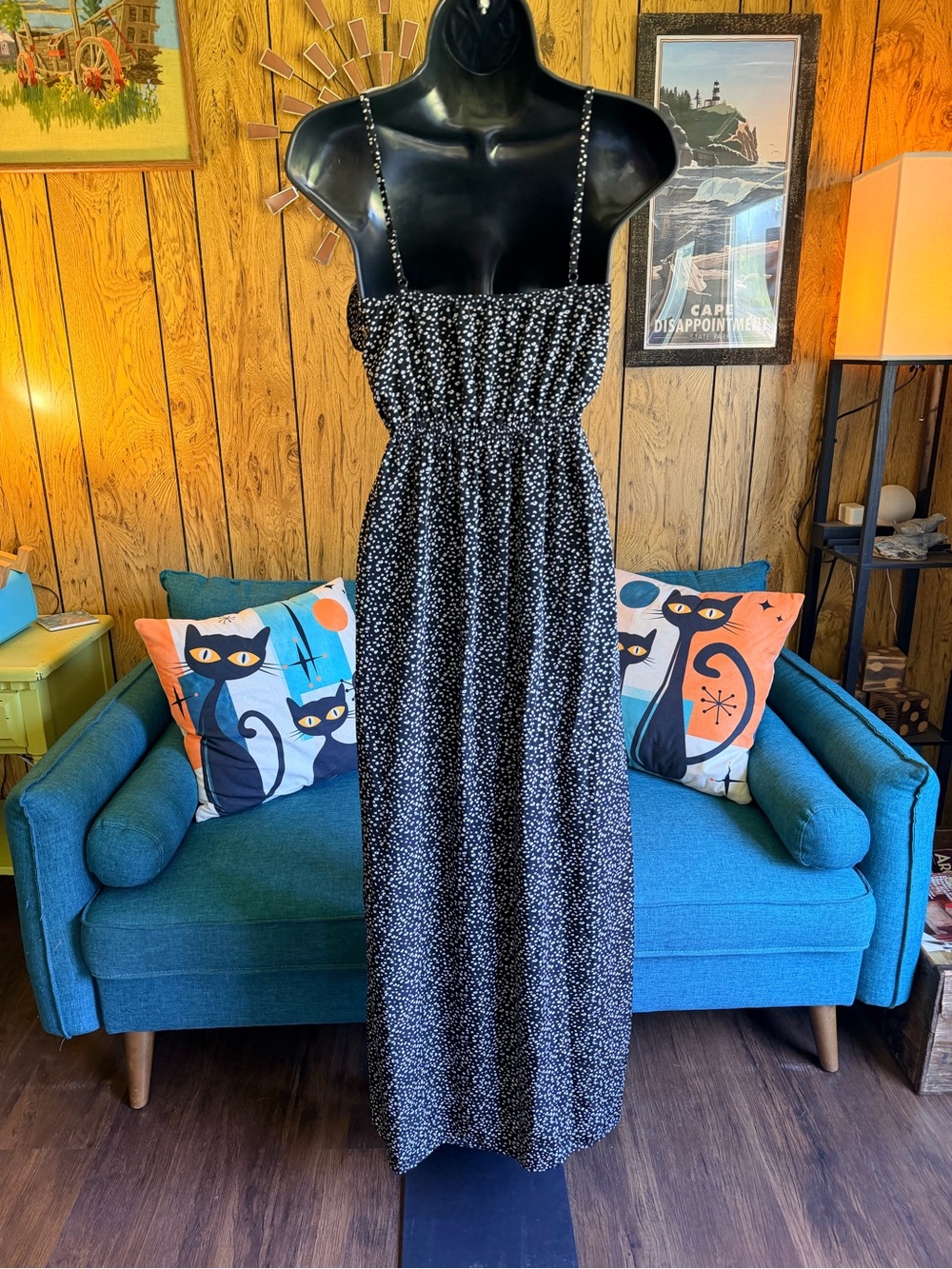 Soprano Ruffled Maxi Dress - Picture 11 of 11
